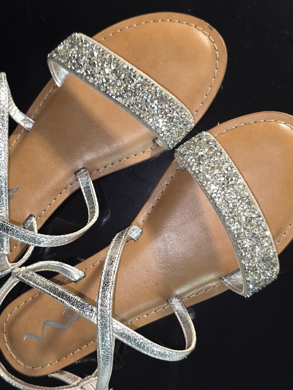 Nina "Prue" Silver Metallic Glitter Strappy Dress Sandals Big Girls Size 4 Vegan